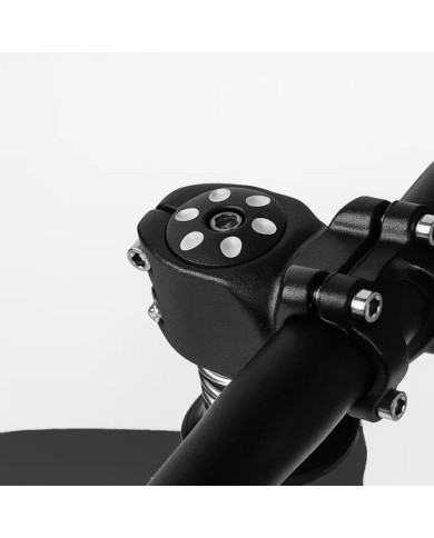 Otroški poganjalec črn